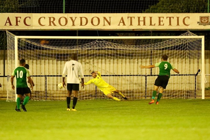 Photo report: Balham FC lose to unbeaten Welling Town at home, Weds 16th Sept 2020