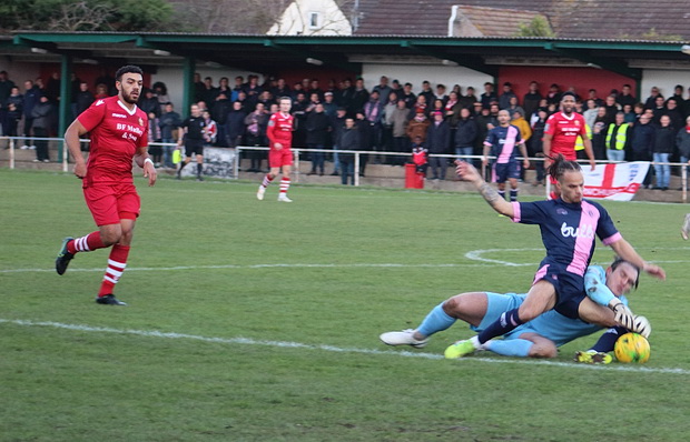 hornchurch-1-0-dulwich-hamlet-15.jpg