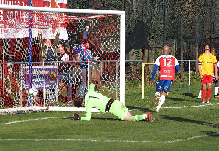 In photos: Peckham Town thrash Farnborough OG 6-2, Sat 27th Feb 2022