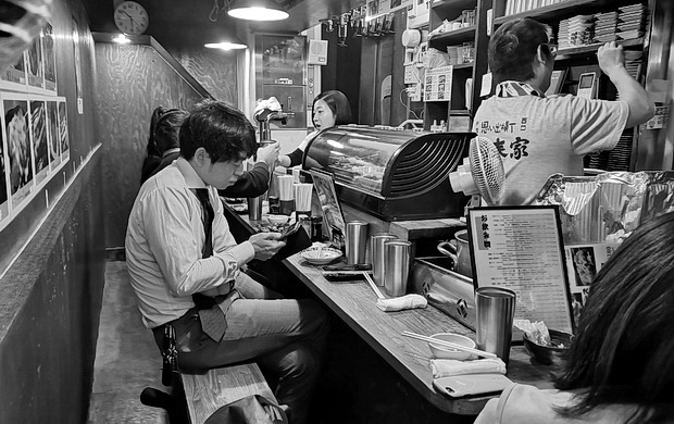 omoide-yokocho-shinjuku-01.jpg