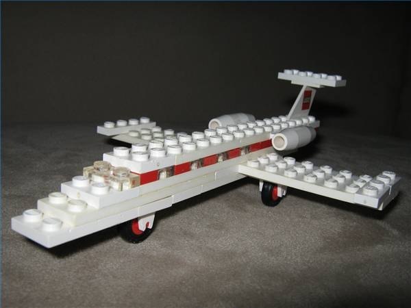 build-airplane-out-legos-800x800.jpg