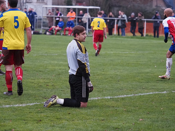 In photos: Peckham Town grab a late equaliser against Stansfeld 