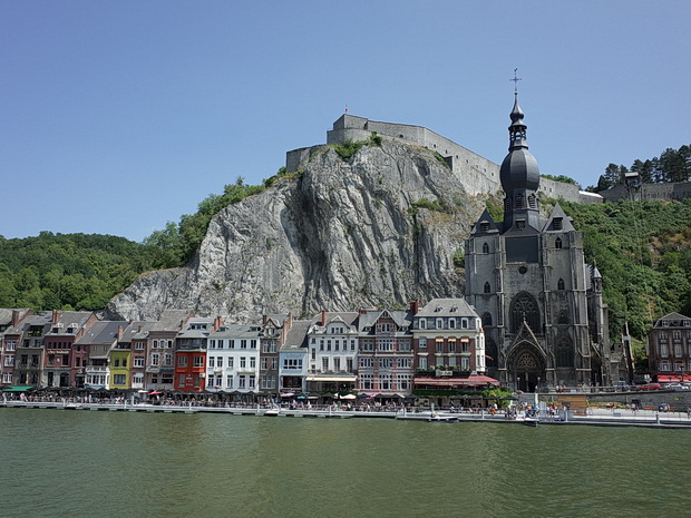 dinant-belgium-photos-04.jpg