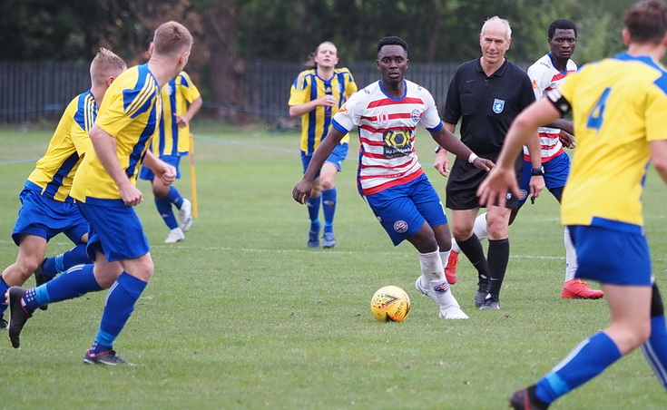 In photos: Peckham Town lose 1-2 at Stansfeld FC, Sat 25th Sept 2021