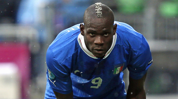 127475--mario-balotelli-italy-striker.jpg