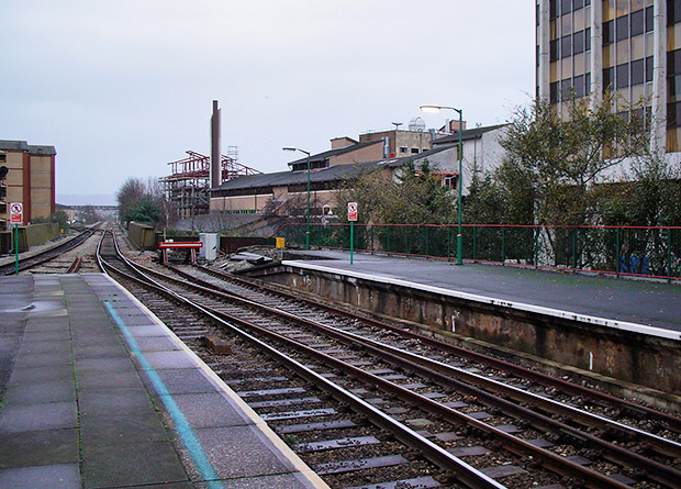 cardif-queen-street-station-08.jpg