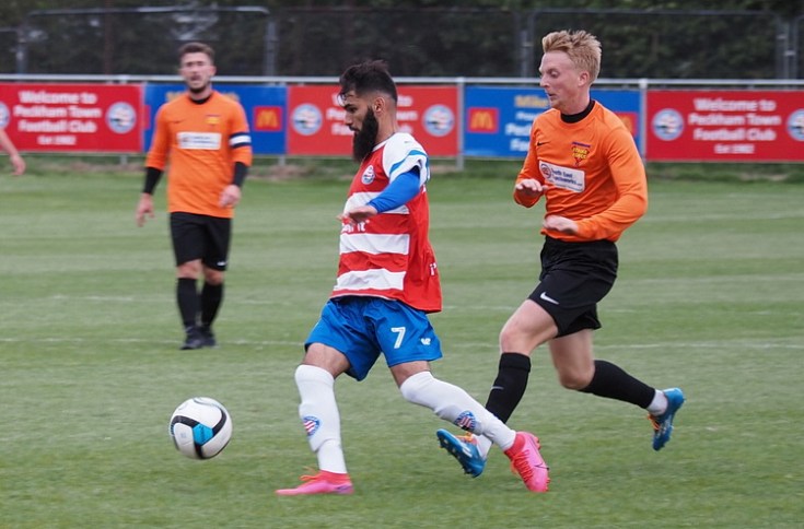 No goals but plenty of action as Peckham Town draw at home with Faversham Strike Force, Sat 26th Sept 2020