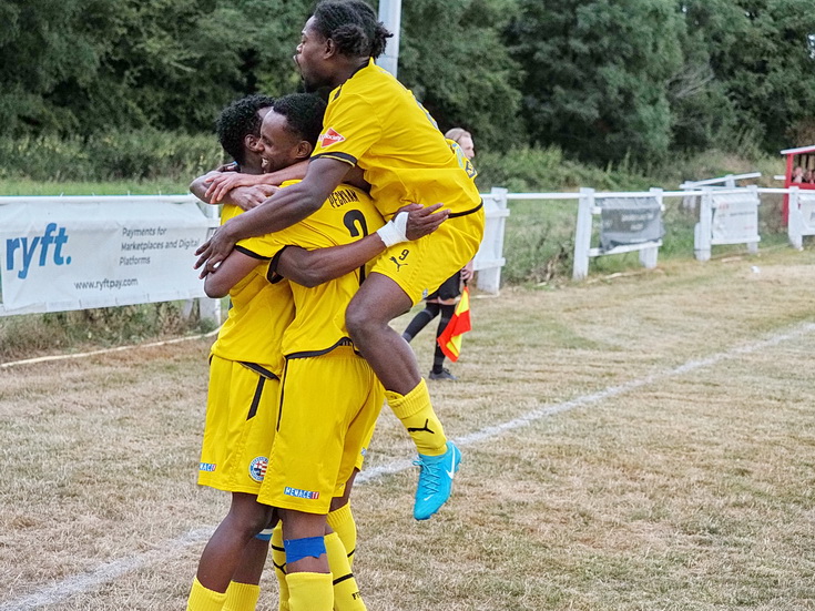 In photos: Football, Minions, floodlights and a superb Peckham Town away win at Kent United, Weds 14th Aug 2024