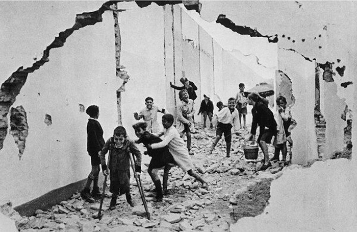 henri_cartier_bresson_children.jpg