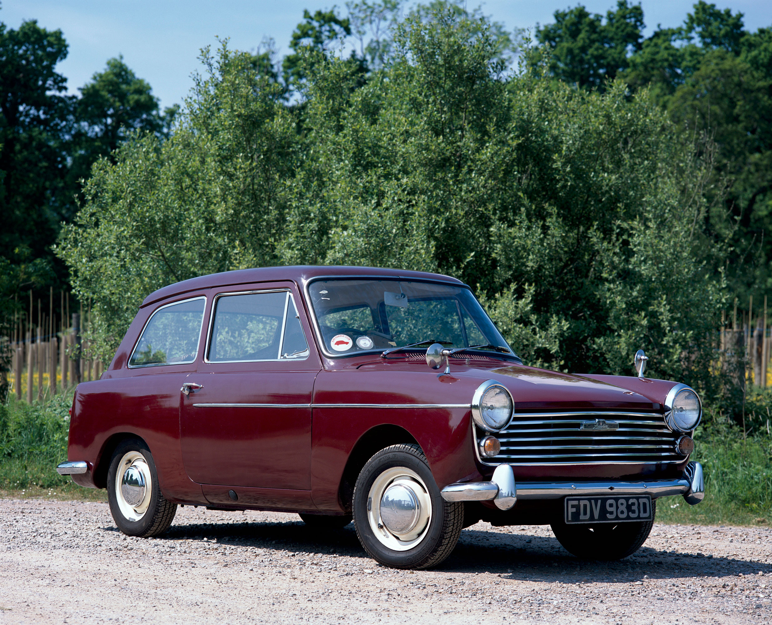 Austin-A40-Farina-1966.jpg