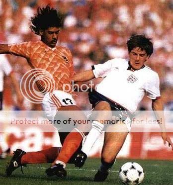 peter-beardsley-balls.jpg