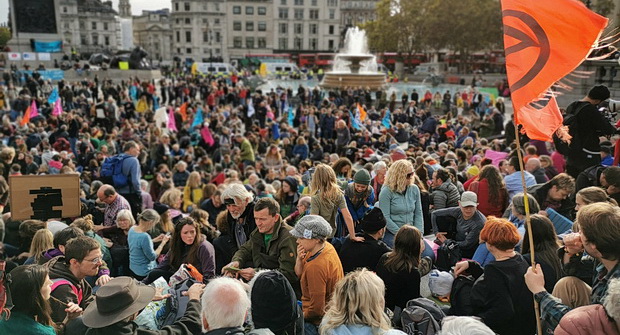 extinction-rebellion-trafalgar-sq-01.jpg