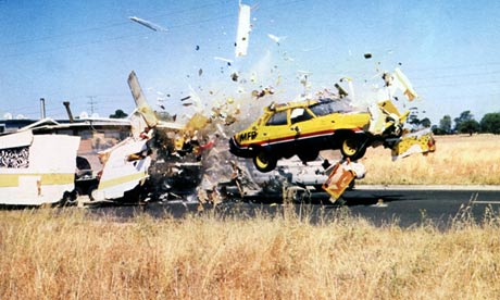 A-car-crash-featured-in-t-001.jpg