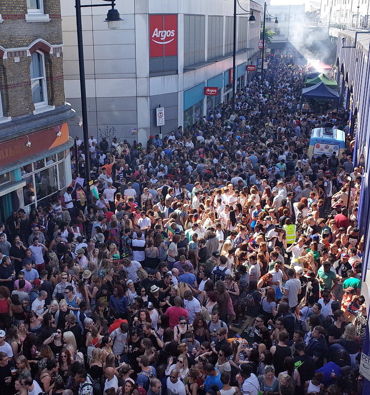 Brixton Slash 2015 - archive pics show a jam-packed Brixton