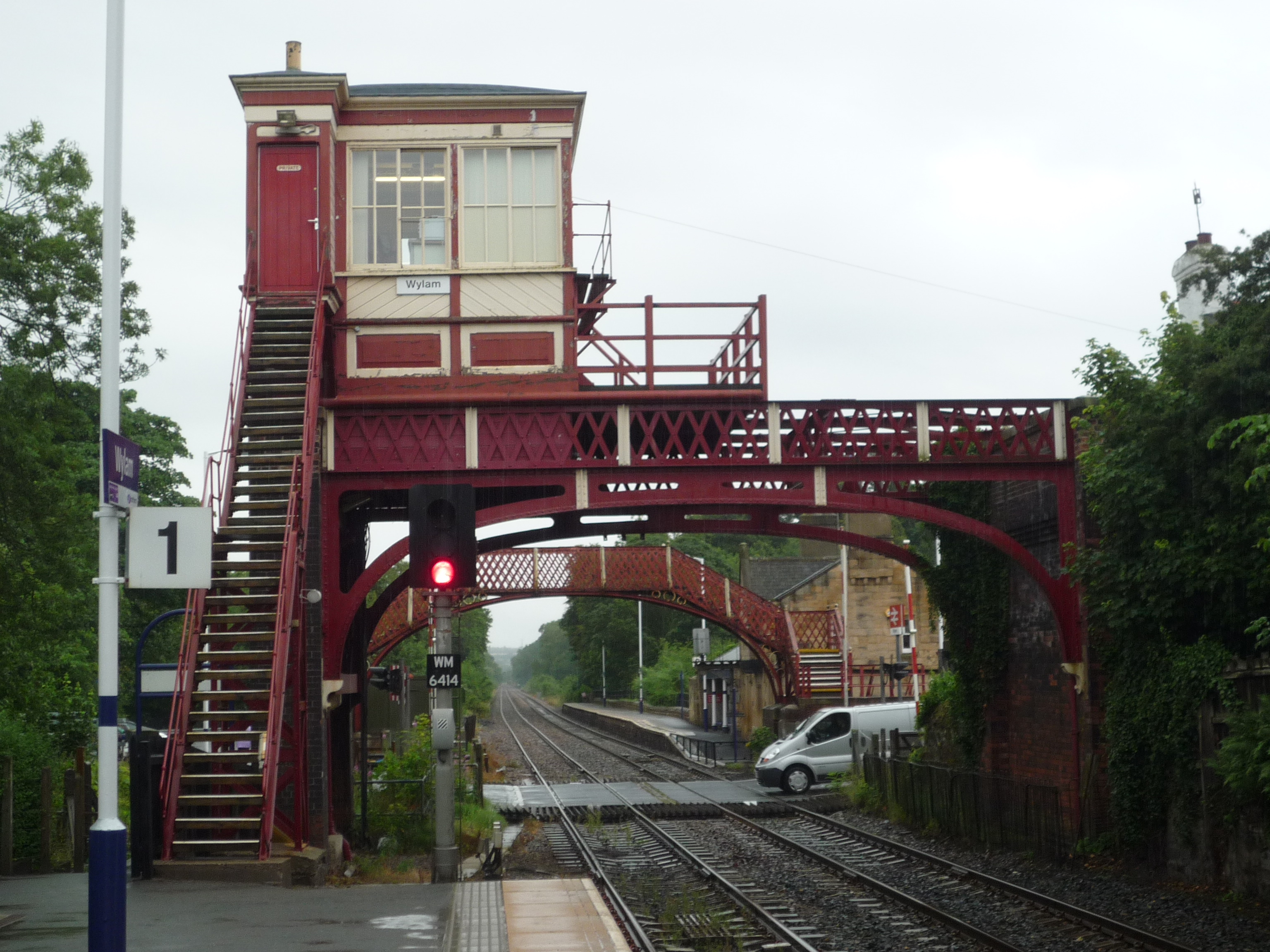 Wylam_railway_station_085.jpg