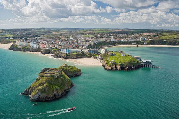 tenby-beach-474560465-1778110.jpg