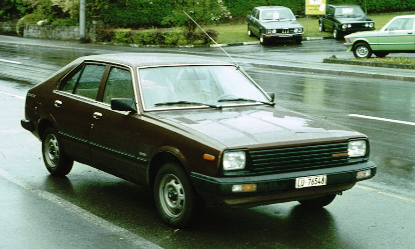 Datsun_Cherry_4_door_Luzern_1980.jpg