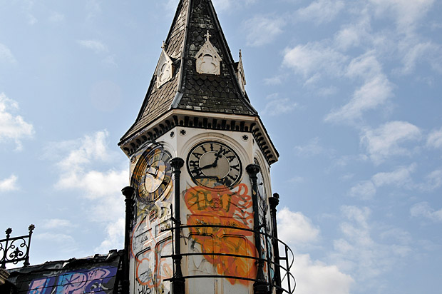 bradys-clock-tower-brixton-5.jpg