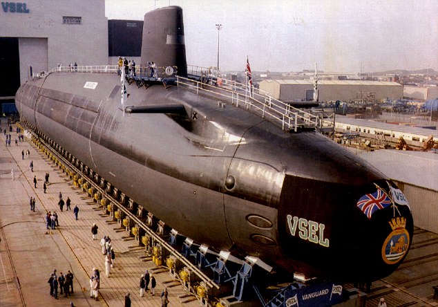 000758CA00000C1D-2957106-_Destructive_power_Trident_nuclear_submarine_Vanguard-m-9_1424220482471.jpg