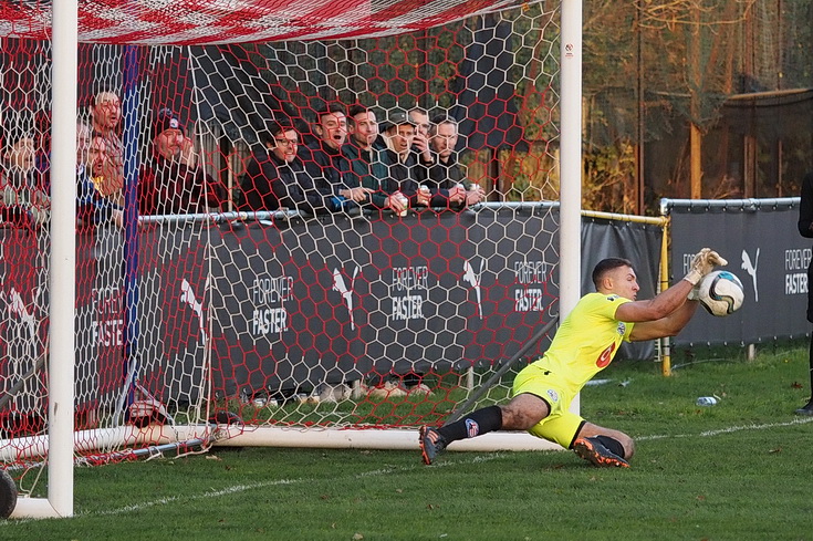 In photos: Penalty shootout thriller as Peckham Town beat FC Elmstead, Sat 19th Nov 2022