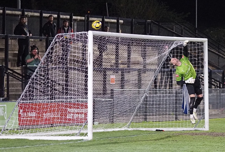 In photos: It's a poor performance from Dulwich Hamlet as they lose to basement strugglers Kingstonian, Weds 20th March 2024