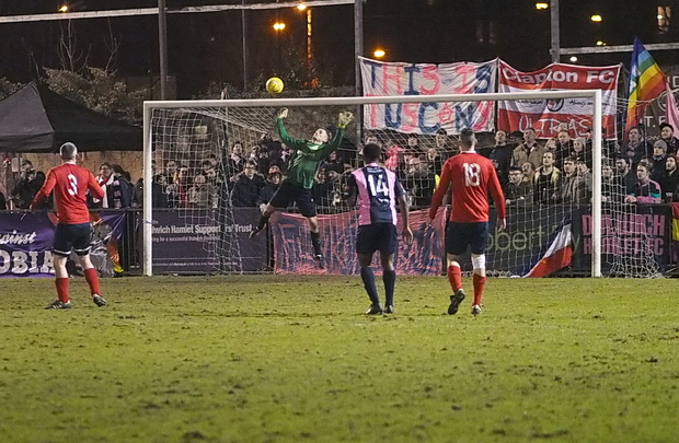 dulwich-hamlet-stonewall-60.jpg