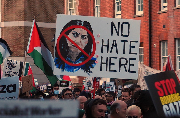 In photos: Huge Pro-Palestinian march fills the streets from Victoria to Vauxhall, Sat 11th Nov 2023