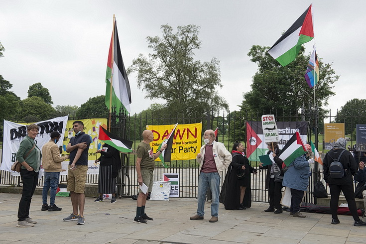 In photos: XR/Brixton PSC demo Sunday 20th June outside Brockwell Park