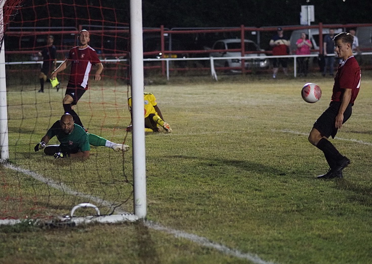 In photos: Football, Minions, floodlights and a superb Peckham Town away win at Kent United, Weds 14th Aug 2024