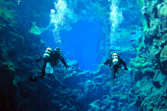 iceland-diving-2-day-holiday-27.jpg