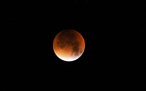 moon-eclipse-brixton-1.jpg