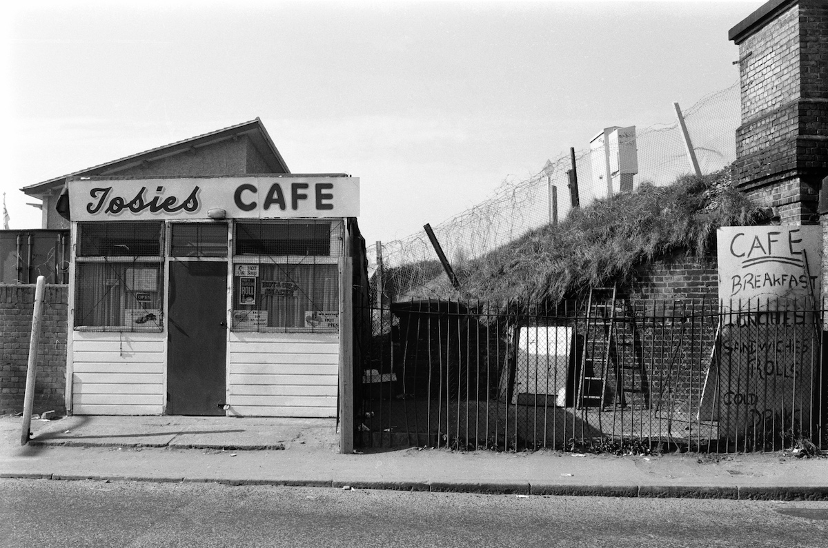 Josies-CAFE-Mantle-Rd-Brockley-Lewisham-1990.jpeg