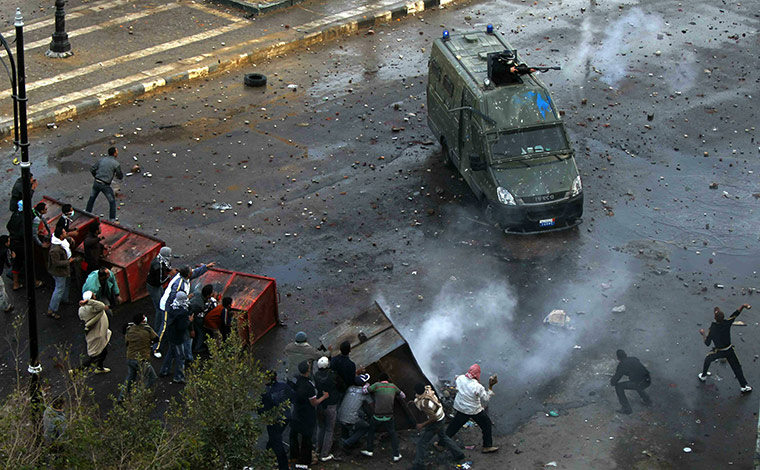 Egyptian-demonstrators-ba-008.jpg