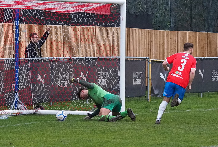 In photos: Peckham Town batter Bexley 4-1 as visiting goalie regrets telling fans to 'ssschhhh', Sat 10th Feb 2024