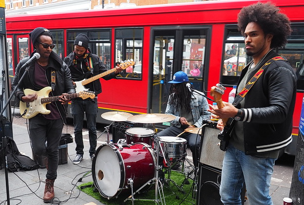 the-thirst-brixton-tube-05.jpg