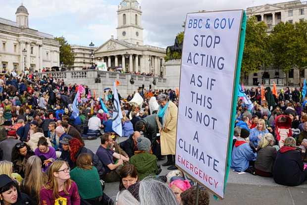 extinction-rebellion-trafalgar-sq-05.jpg