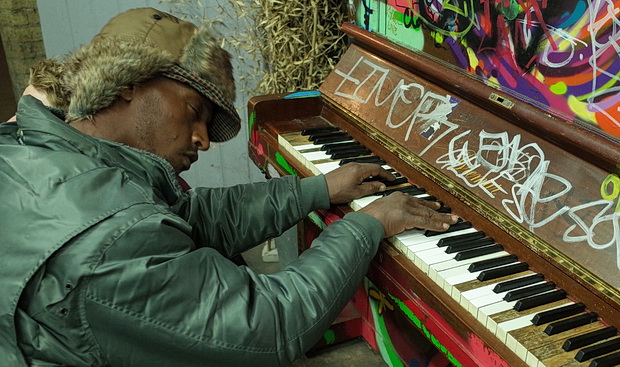 street-piano-herne-hill-01.jpg