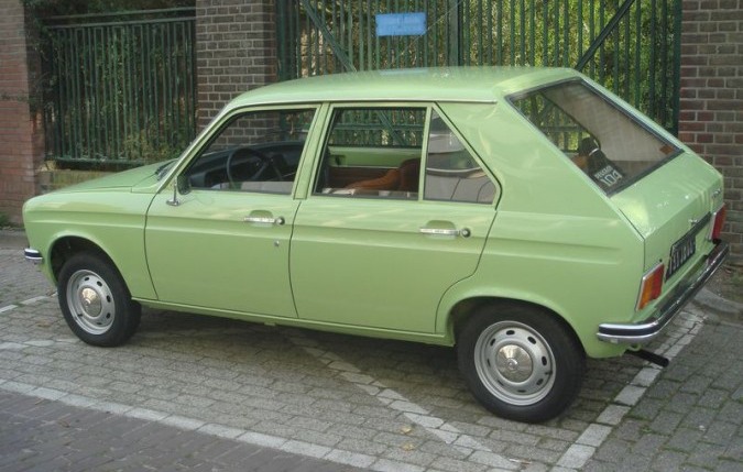 Peugeot_104_1974.jpg