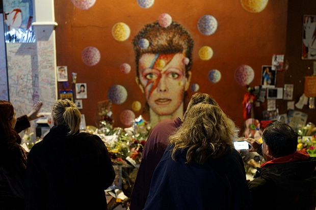 bowie-mural-tribute-52.jpg