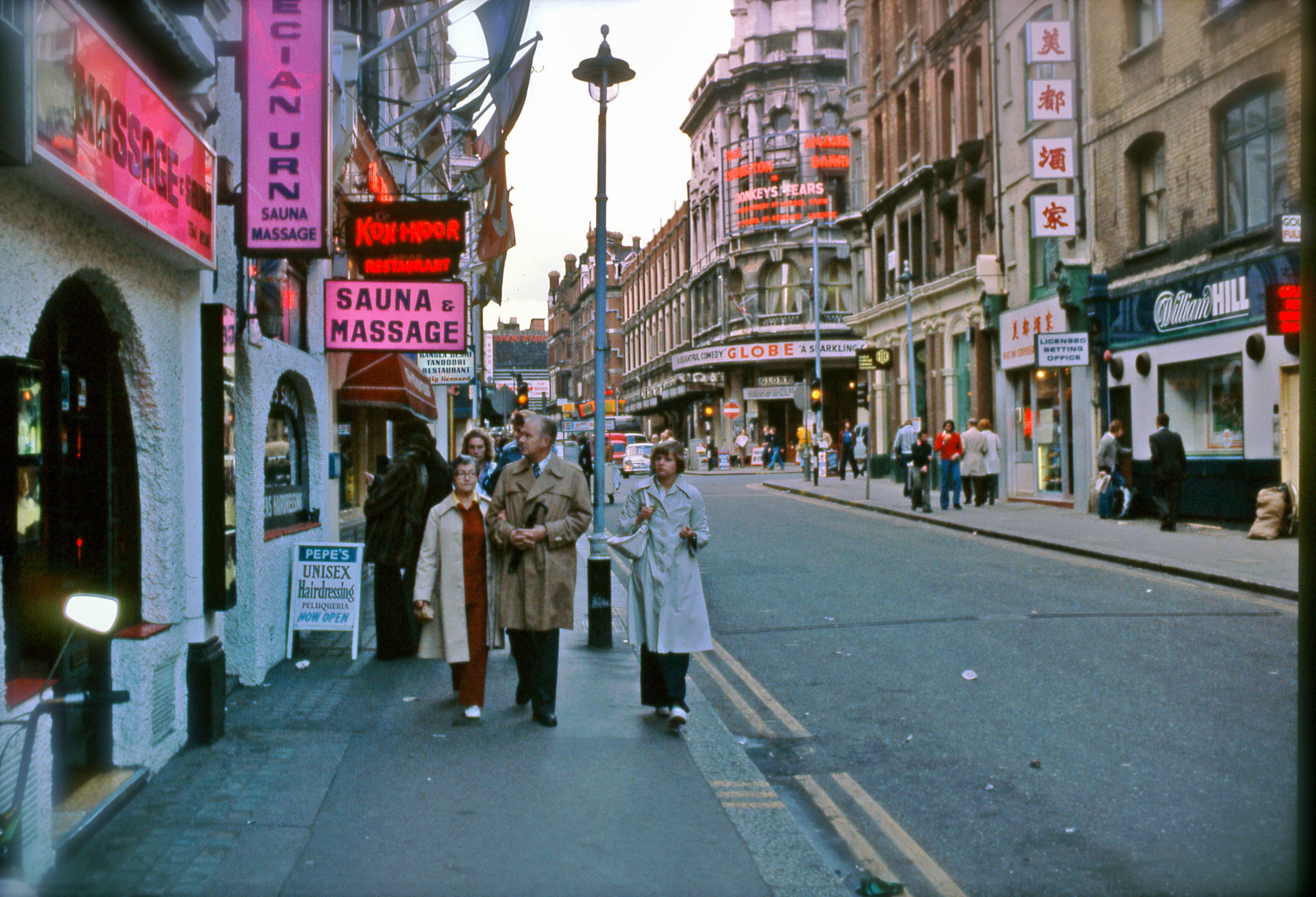 London-1977-26.jpg