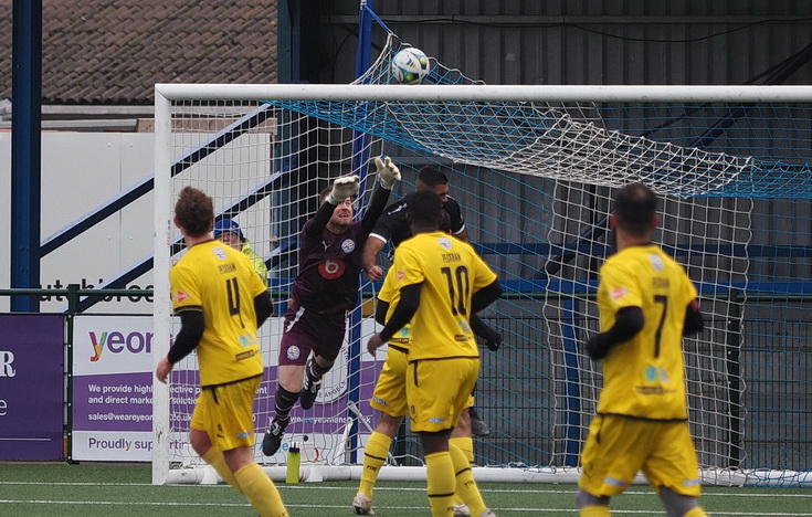 In photos: Goals galore as Peckham get thumped 2-5 in a ludicrously large, empty stadium, Sat 13th Jan 2024