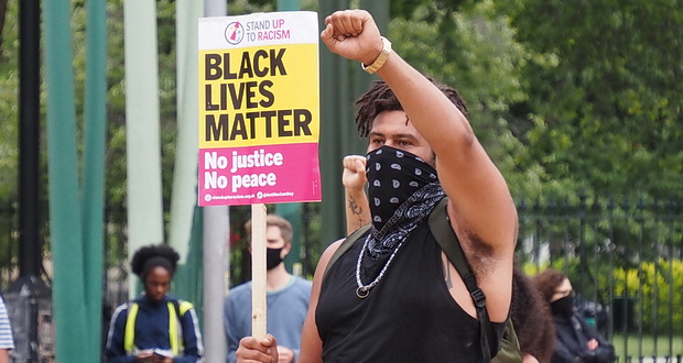 In photos: Brixton takes the knee in support of George Floyd, Windrush Square, Weds 3rd June 2020