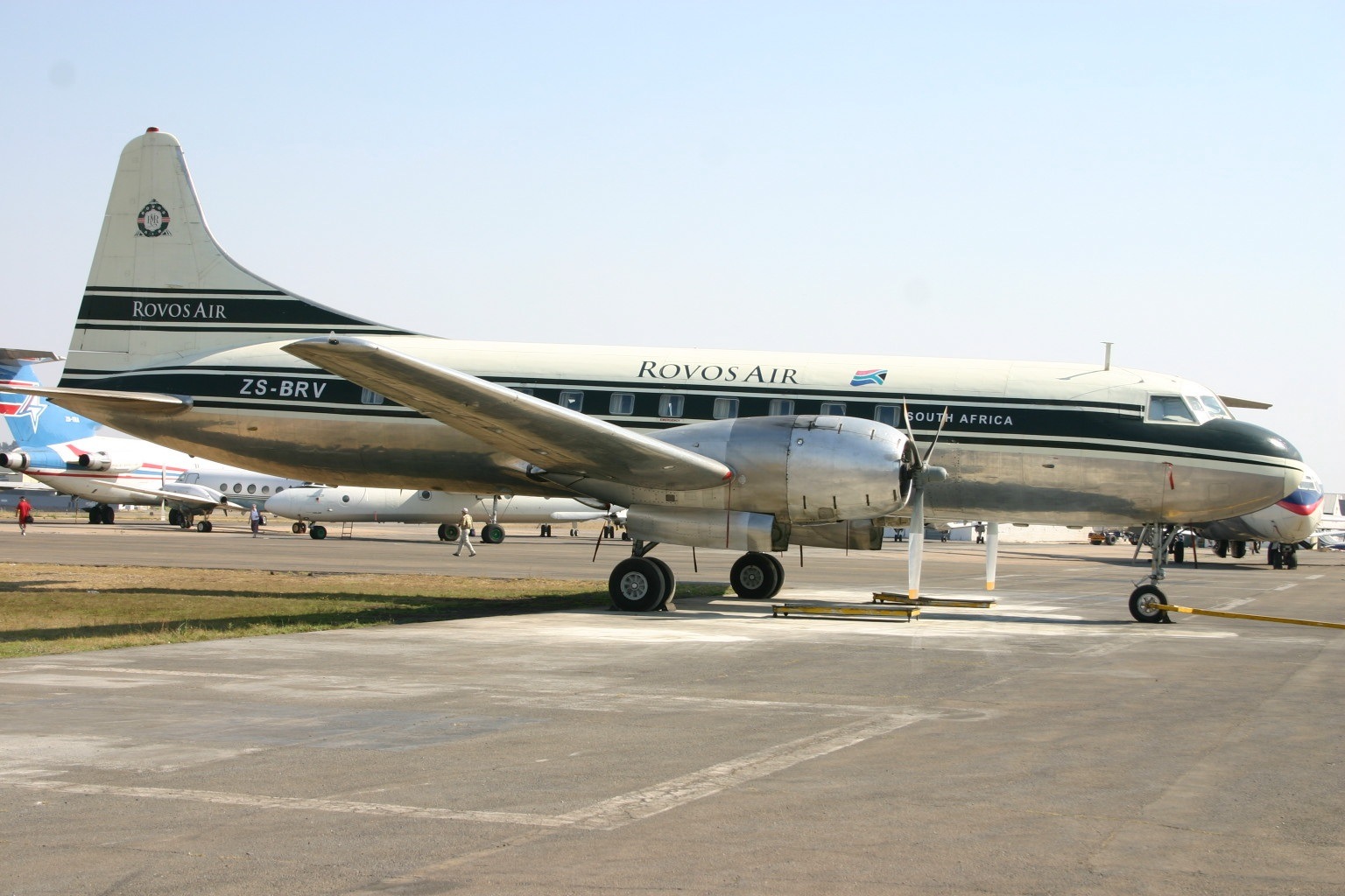 ZS-BRV_Convair_CV.340_Rovos_Air_%287682753472%29.jpg