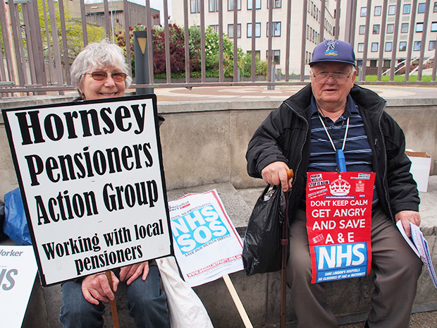 london-defend-nhs-demo-02.jpg