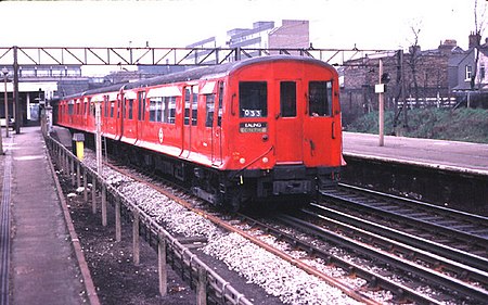 450px-CO_Stock_at_Barking.jpg