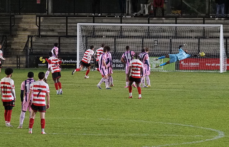 In photos: Dulwich Hamlet dumped out of the Velocity Cup by struggling Kingstonians FC, Tues 7th Nov 2023