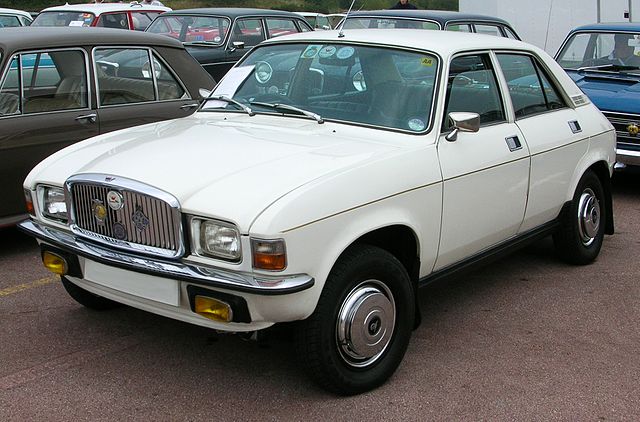 640px-Vanden_Plas_1500_1977.jpg