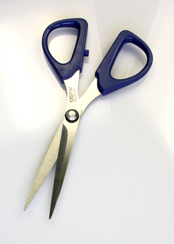 scissors.jpg