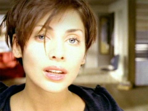 natalie-imbruglia-torn.jpg