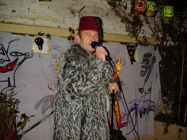 Halloween past in Brixton - poetry night in the Prince Albert, October 2005